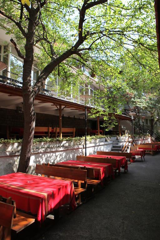 Hotel Hijata Stara Zagora Bagian luar foto